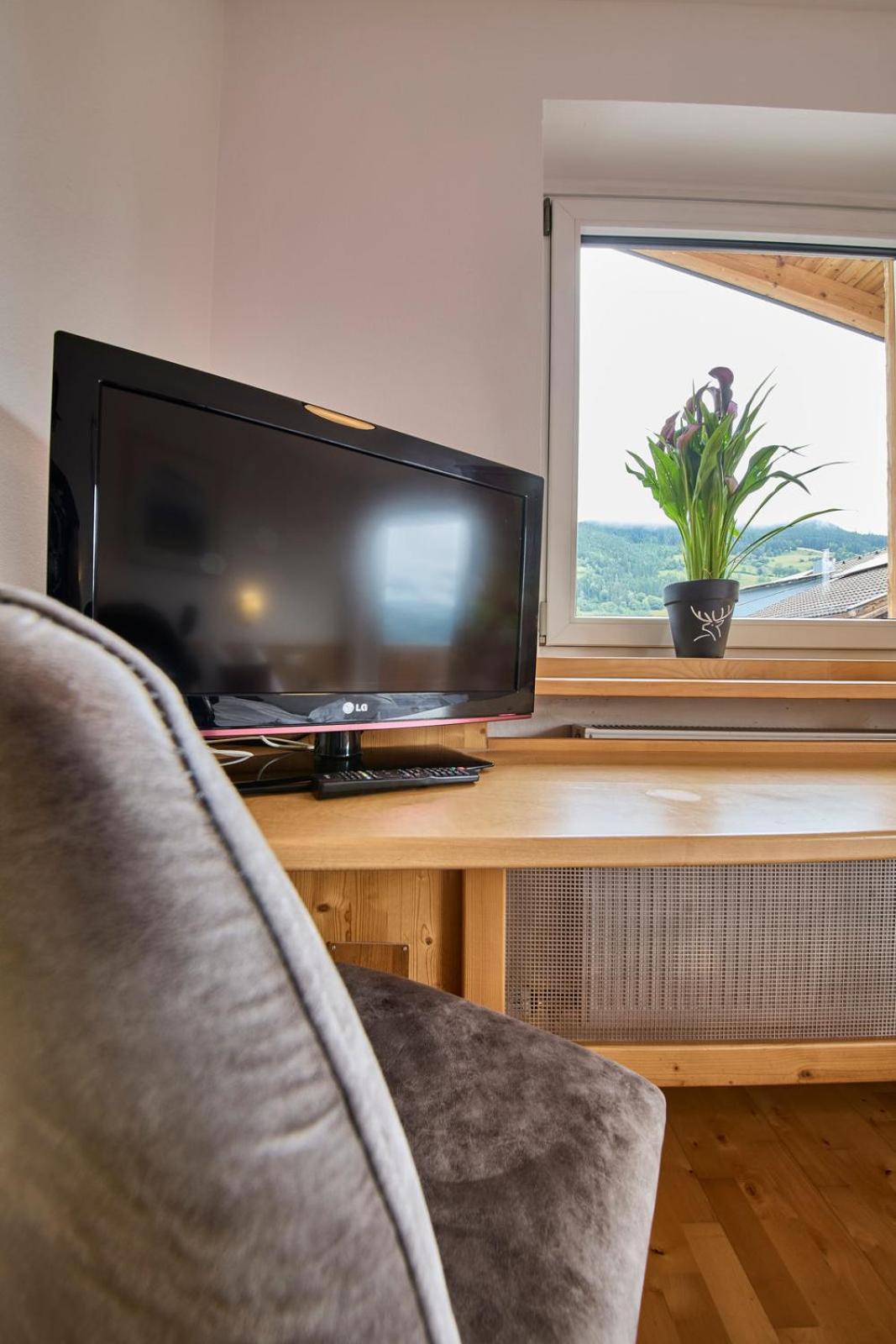 Platzhirsch Rooms - B&B - Self Check-In Piesendorf Bagian luar foto