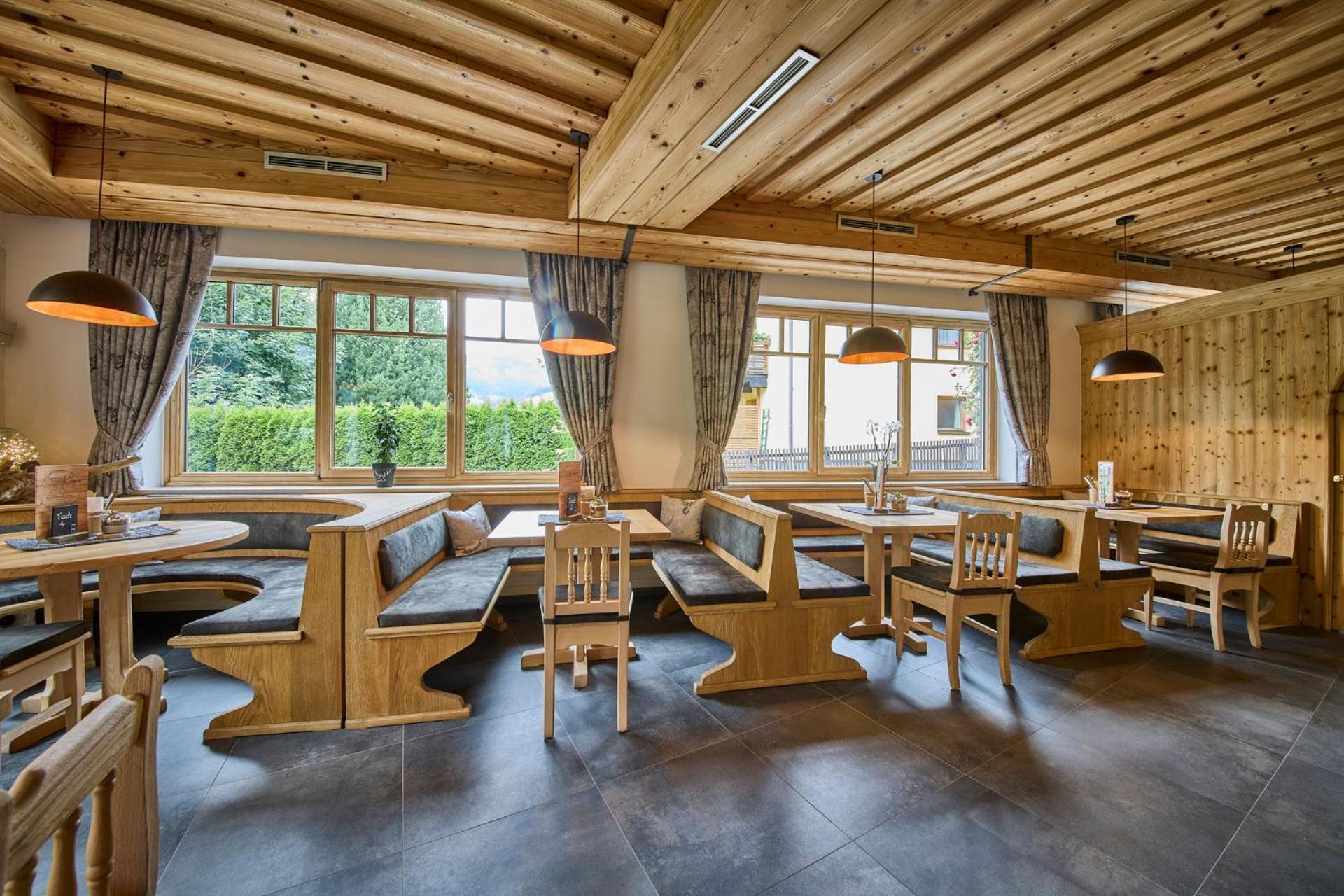 Platzhirsch Rooms - B&B - Self Check-In Piesendorf Bagian luar foto