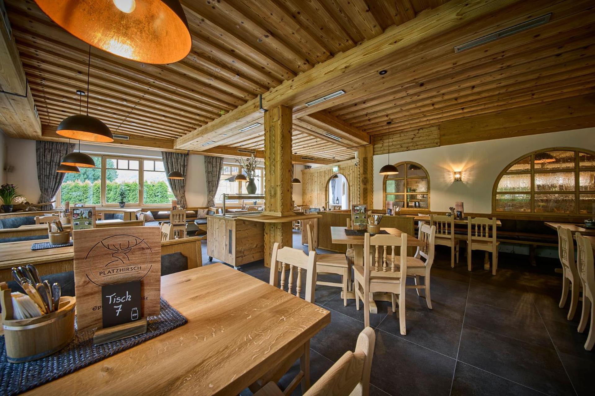 Platzhirsch Rooms - B&B - Self Check-In Piesendorf Bagian luar foto