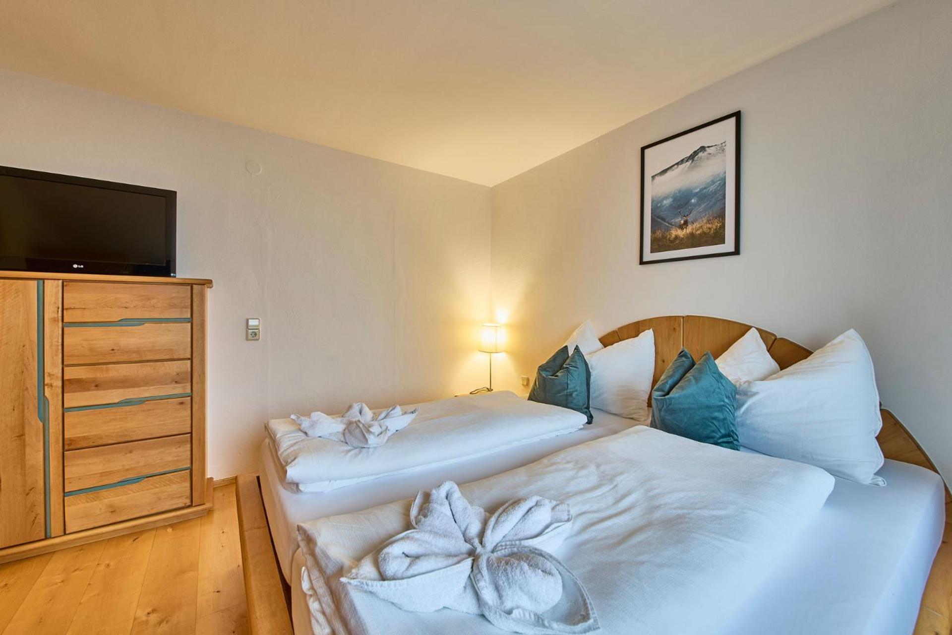 Platzhirsch Rooms - B&B - Self Check-In Piesendorf Bagian luar foto