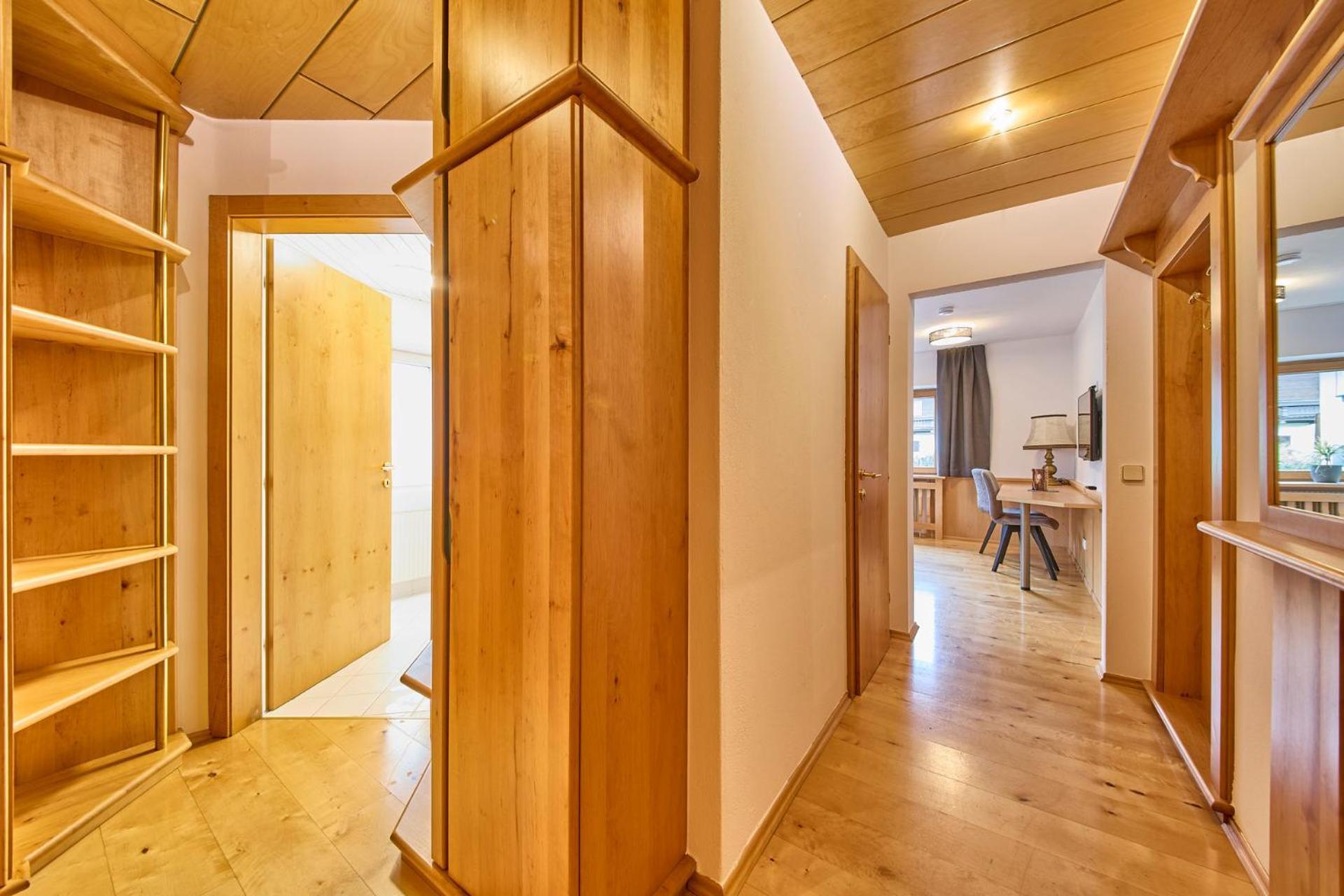 Platzhirsch Rooms - B&B - Self Check-In Piesendorf Bagian luar foto