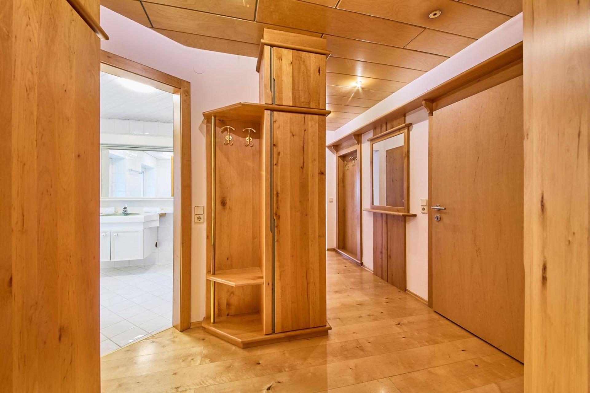 Platzhirsch Rooms - B&B - Self Check-In Piesendorf Bagian luar foto